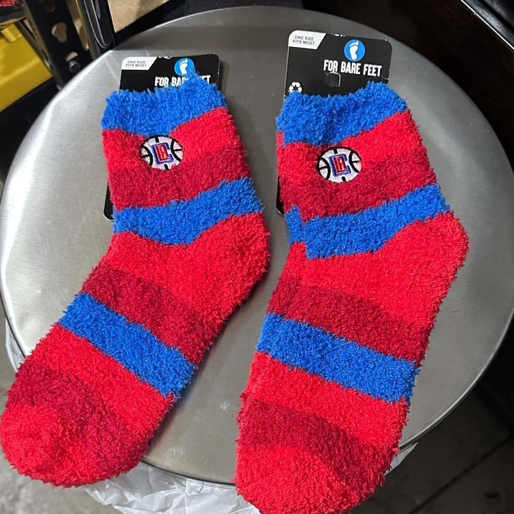 For Bare Feet Los Angeles Clippers Fuzzy Socks 2-Pack Red Blue NBA OSFM NWT